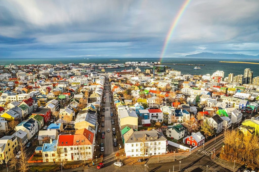 25 cosas divertidas para hacer en Reikiavik (la capital de Islandia)