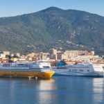 Cómo llegar a Córcega: en avión y en ferry