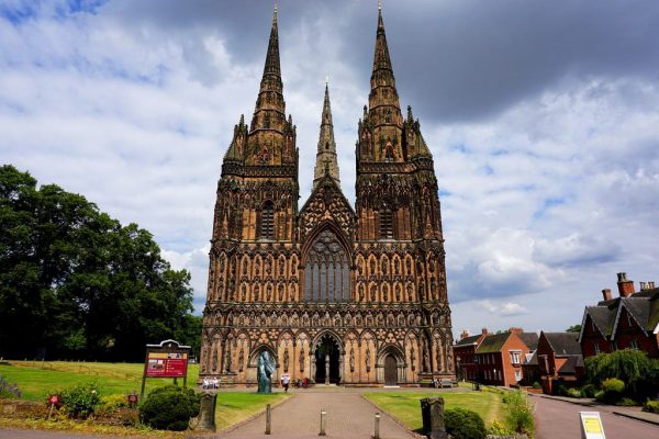 15 mejores lugares para examinar en Staffordshire (Inglaterra)