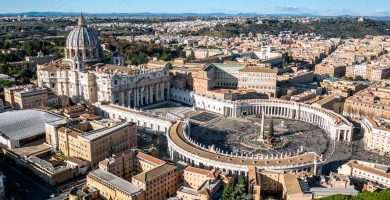 Vaticano un centro religioso y cultural