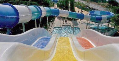 Aventúrate en hotel con parque acuatico en huelva: Lo que no te puedes perder.