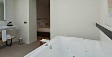 Todo lo que necesitas saber sobre hoteles Girona con jacuzzi en un solo lugar.