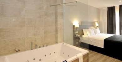 Todo lo que necesitas saber sobre hoteles con jacuzzi en la habitación granada en un solo lugar.