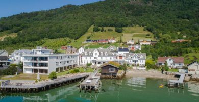 Leikanger Fjord Hotel