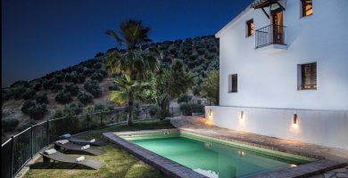 Cortijo La Fe: El Alma del Campo Español